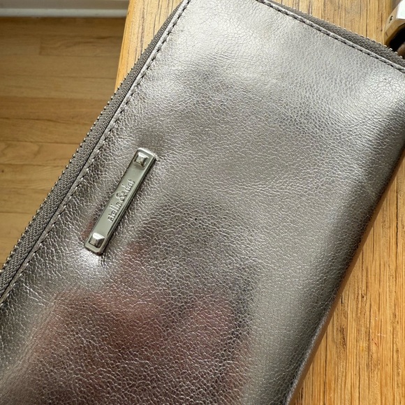 Stella & Dot Metallic Zip-Around Wallet With Tassel Accent - Picture 7 of 7